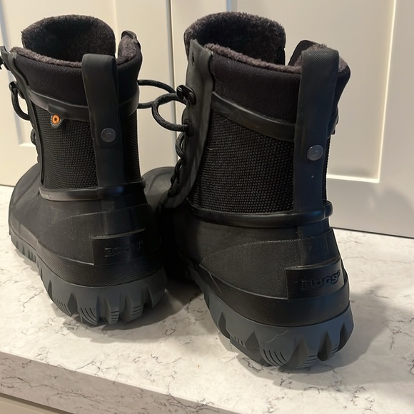 Bogs Arcata Urban Mid Like New!  (M 10) - Picture 4 of 5
